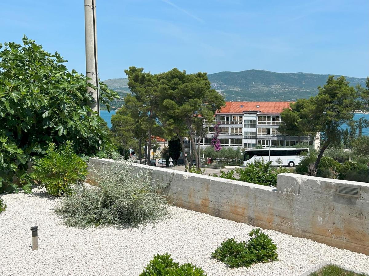 Apartments Antonella Trogir Exterior photo