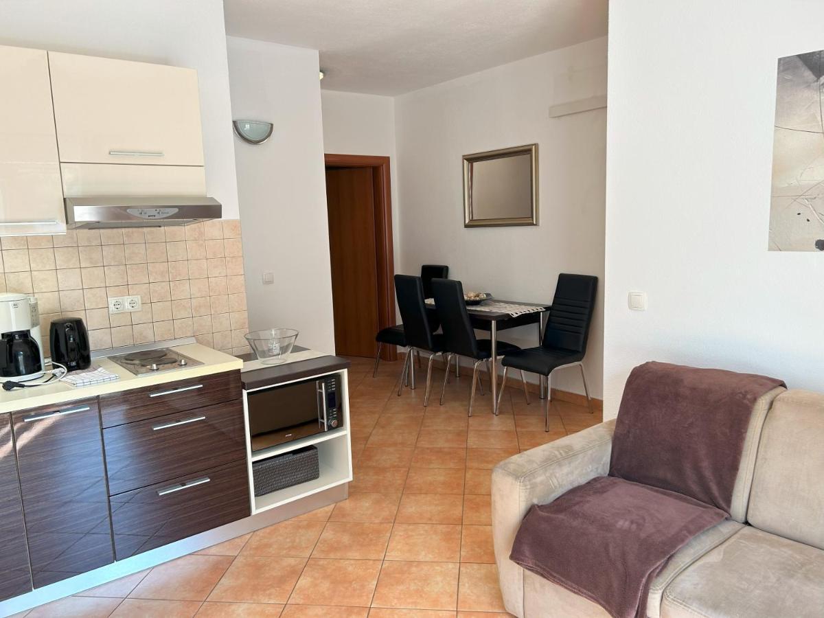 Apartments Antonella Trogir Exterior photo