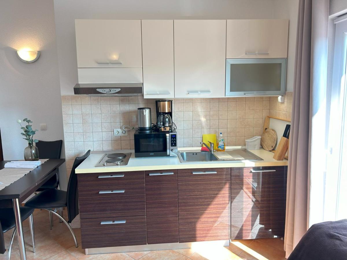 Apartments Antonella Trogir Exterior photo