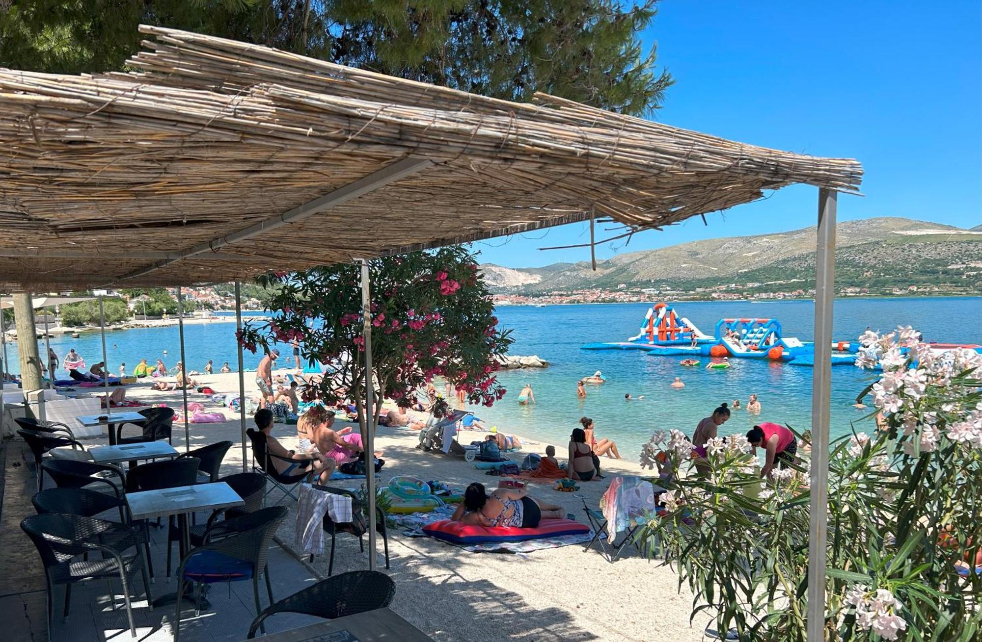 Apartments Antonella Trogir Exterior photo