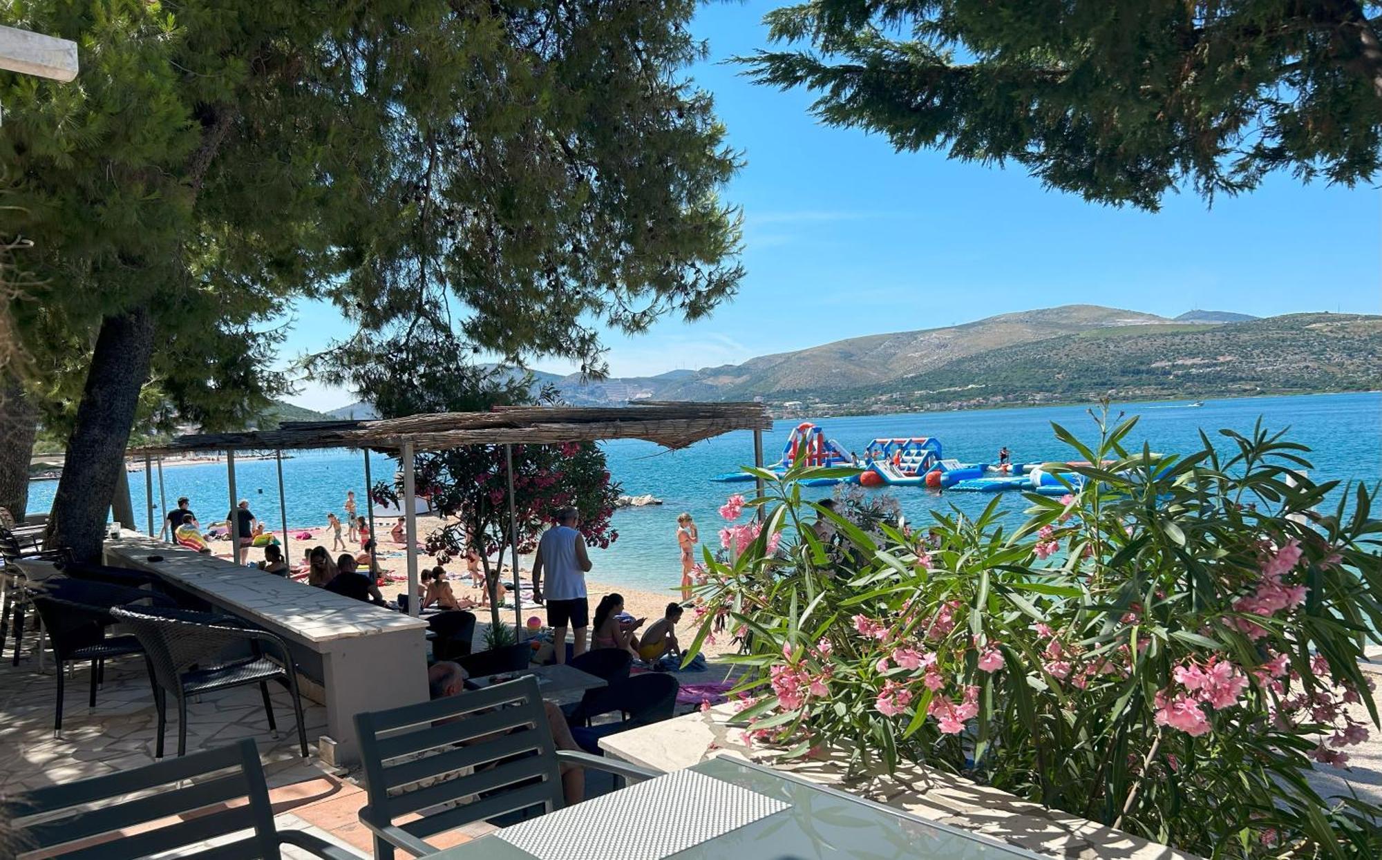 Apartments Antonella Trogir Exterior photo
